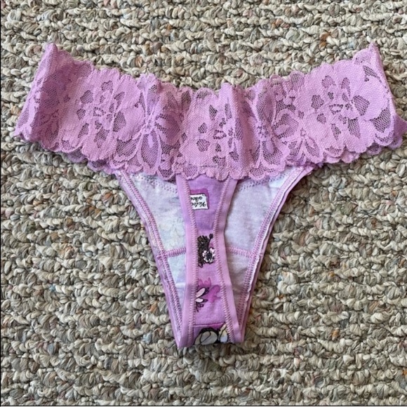 FINAL SALE! Victoria’s Secret lace waist cotton thong panties - Picture 6 of 7